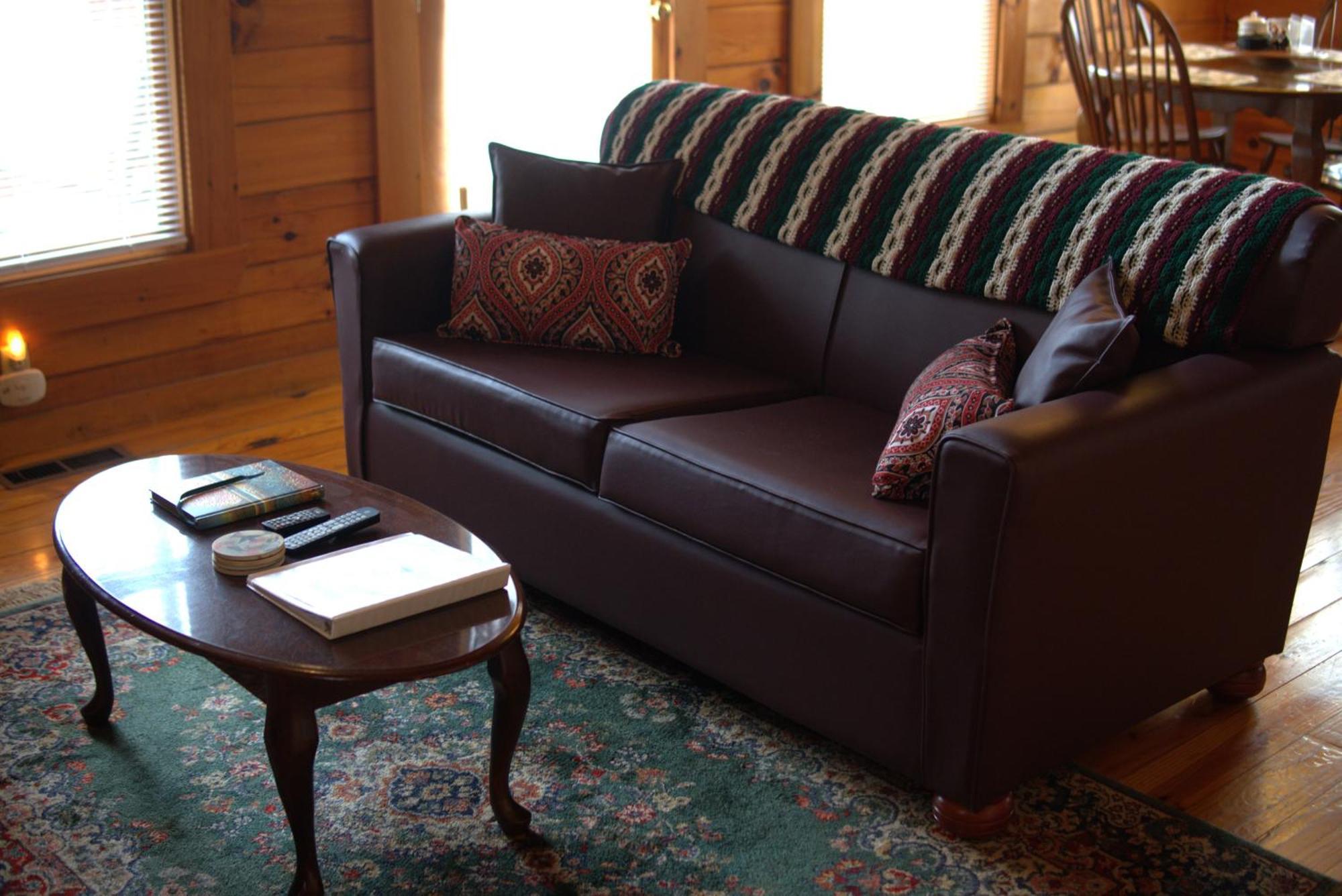 Mick's Hideaway - Semi-secluded Sevierville